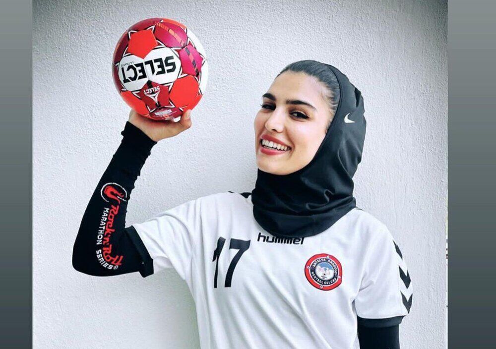 ملی‌پوش هندبال زنان لژیونر شد