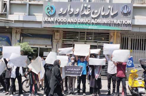 بیماران باید تاوان عقب‌افتادگی سازمان‌های بیمه‌گر را بدهند