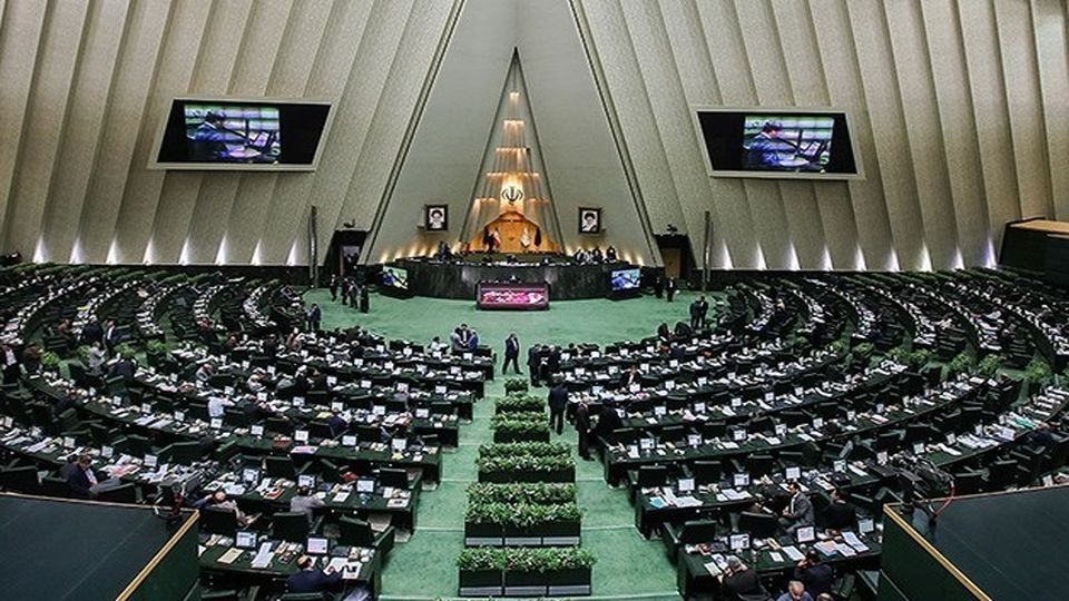 

طرح مجازات «اظهارنظر افراد مشهور» در دستور کار نیست