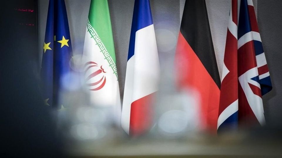 
مذاکرات باید منجر به رفع تحریم‌ها شود 
