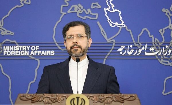 
پذیرفته نیست حقوق اولیه دختران و زنان افغانستان نادیده گرفته شود 

