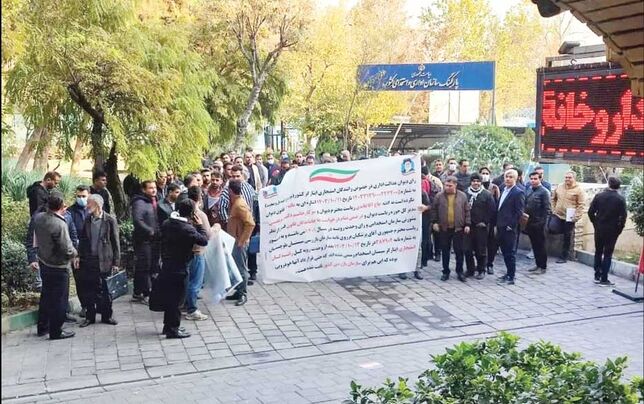۳۵۰ راننده ایثارگر خواستار دیدار با رئیس‌جمهور برای پایان بلاتکلیفی شدند
