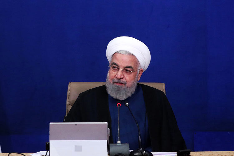 
می‌خواهیم تحریم را برداریم، اما عده‌ای عزاداری می‌کنند