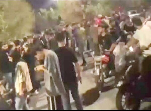 در میدان علیخانی اصفهان چه گذشت؟