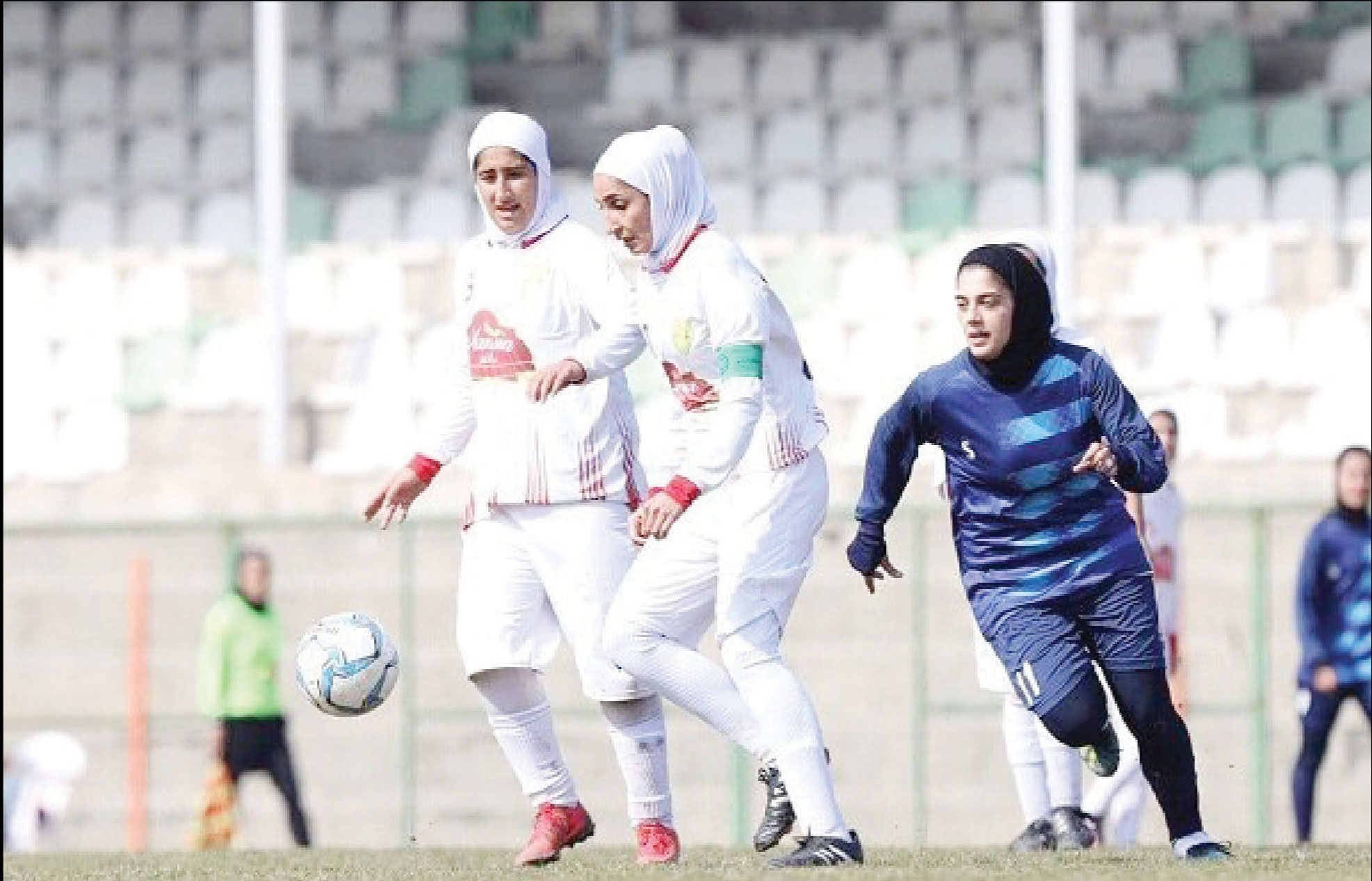 ورود به لیگ بانوان