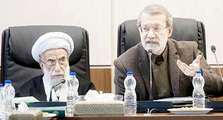 
نهاد   بالادستی روی لبة تیغ انتقاد