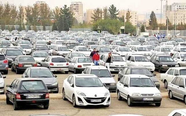 التهاب و جهش قیمت‌ها در بازار خودرو؛ حتی بیش از دلار!