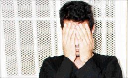 تماس قاتل تیرانداز با اورژانس 