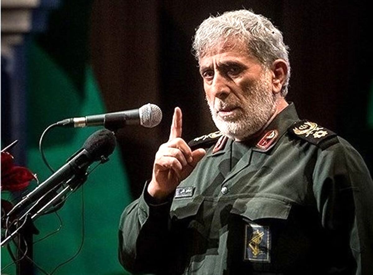 غیبت فرماندهان در صحنه‌های عمومی 

به معنی ضعف آنها نیست