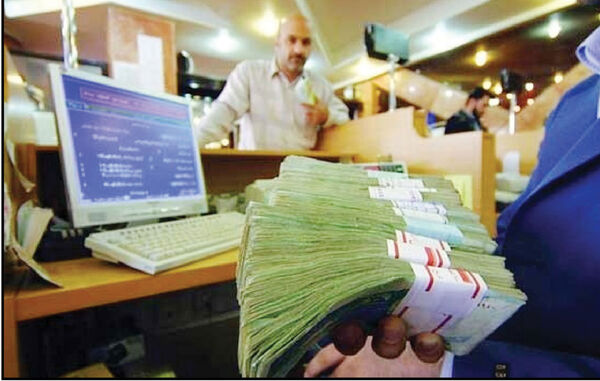 برخی بانک‌ها از بنگاه‌داری فراتر رفته و دلال شده‌اند