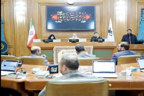 به لحاظ حقوقی، افزایش مدت نمایندگی شورای شهر نادرست است