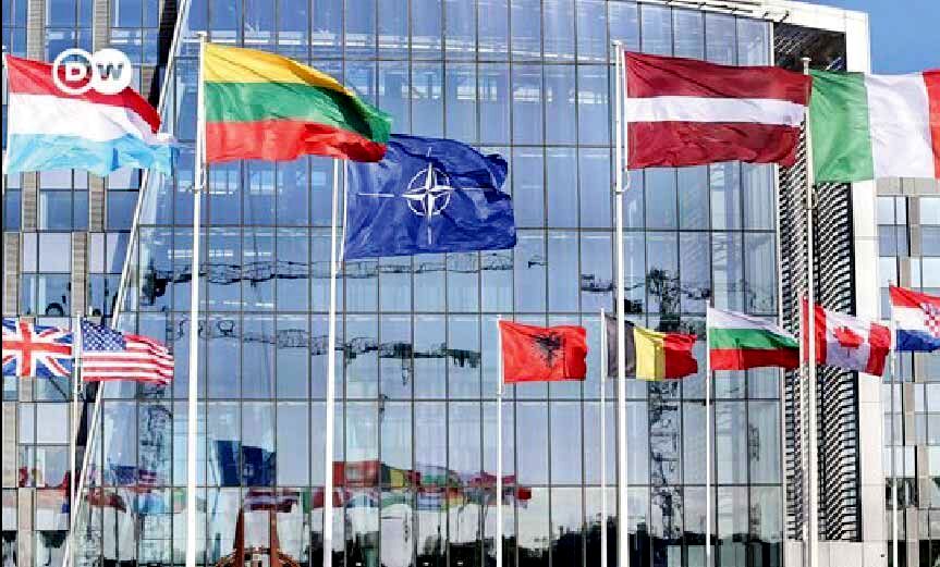 

 بررسی تعلیق اسپانیا از ناتو 

در رابطه با موضع‌گیری در جنگ ایران