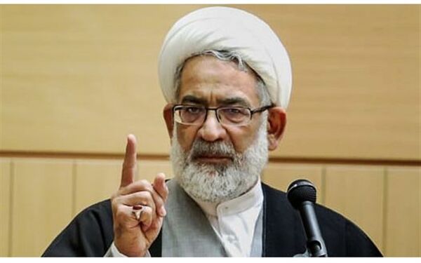 وزارت اطلاعات جاسوسی در بخش اقتصادی را رصد کند