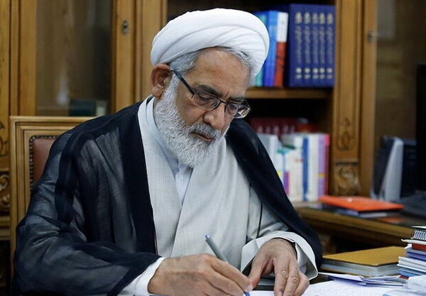 
وکیل خانواده امینی حرف‌های بدون مدرک مطرح می‌کند