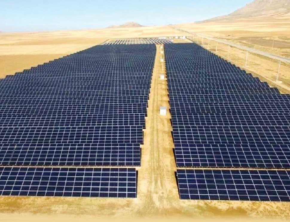 
200 همت برای واردات پنل‌های بی‌کیفیت چینی، هدر رفت