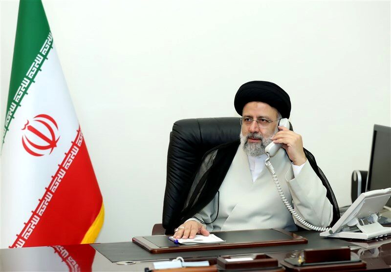 
ایران از توسعه روابط با فرانسه استقبال می‌کند