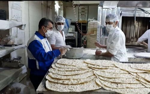 
نانوایان متخلف ۳۰  تا ۱۰۰ میلیون تومان جریمه شدند