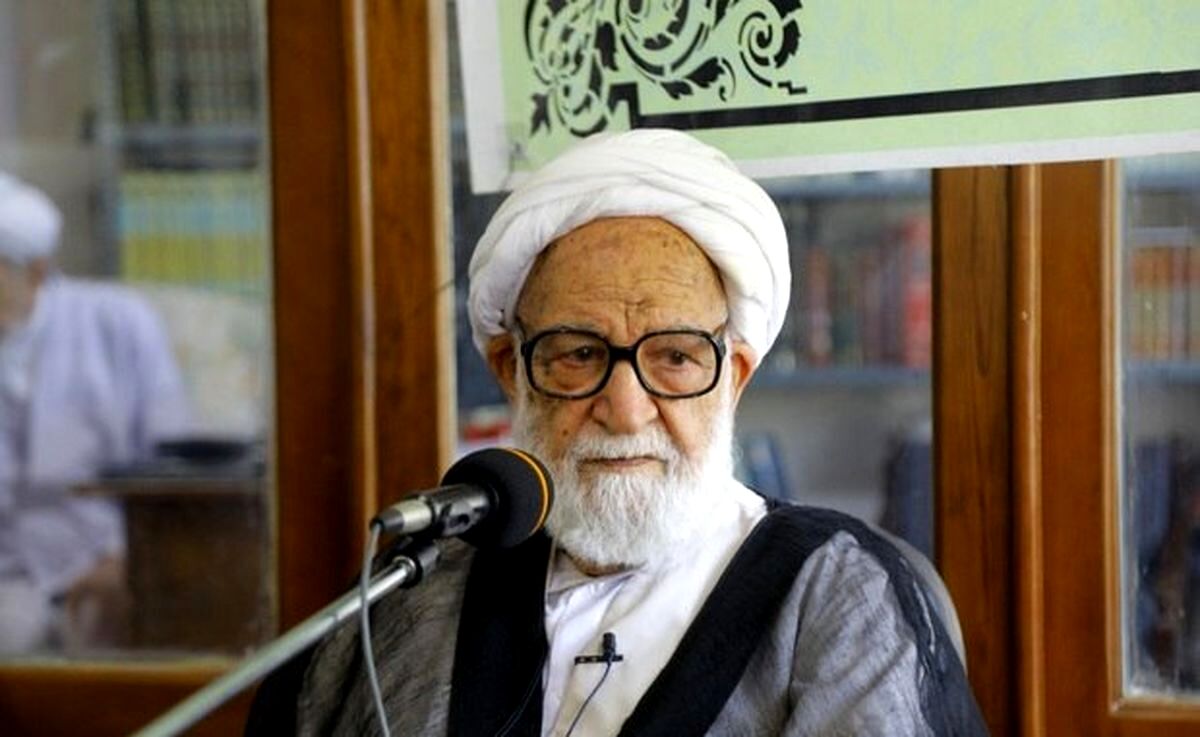 

افراطیون دولت را تخریب می‌کنند؛ 

اگر ادامه دهند، اسامی‌شان را می‌گویم
