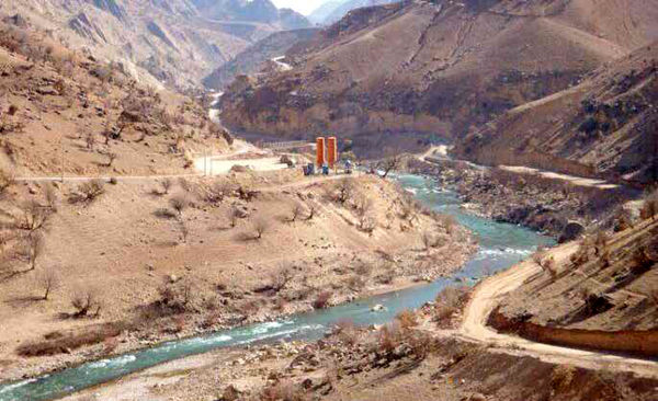 
کسب سود به قیمت آوارگی مردم و تخریب طبیعت