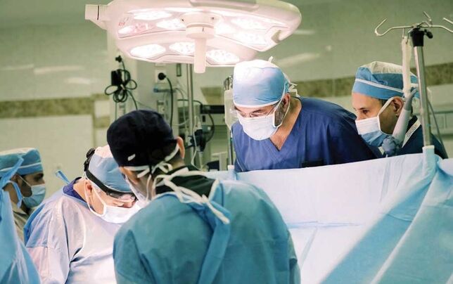 
بازداشت پزشکان در اعتراضات اخیر به دلیل مداوای مجروحان نبوده است