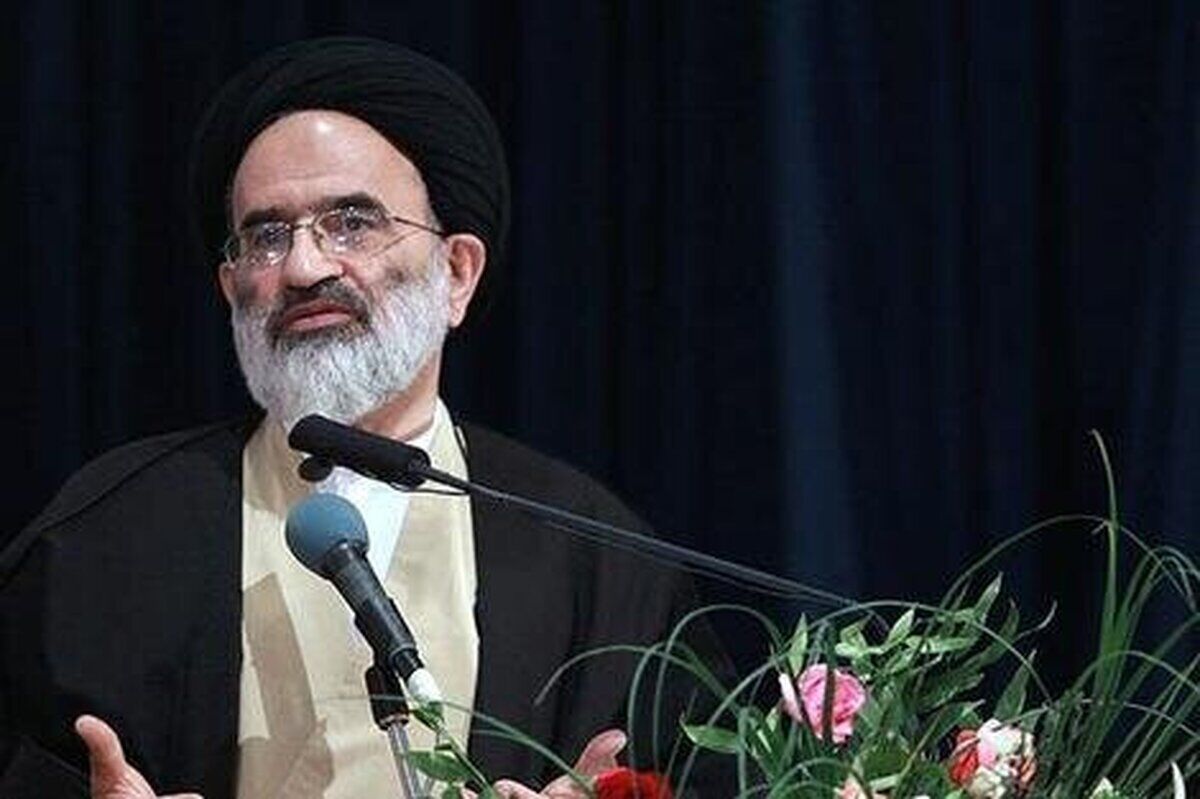 هیتلر درست گفت 

صهیونیست‌ها را تعقیب کنید و بکشید