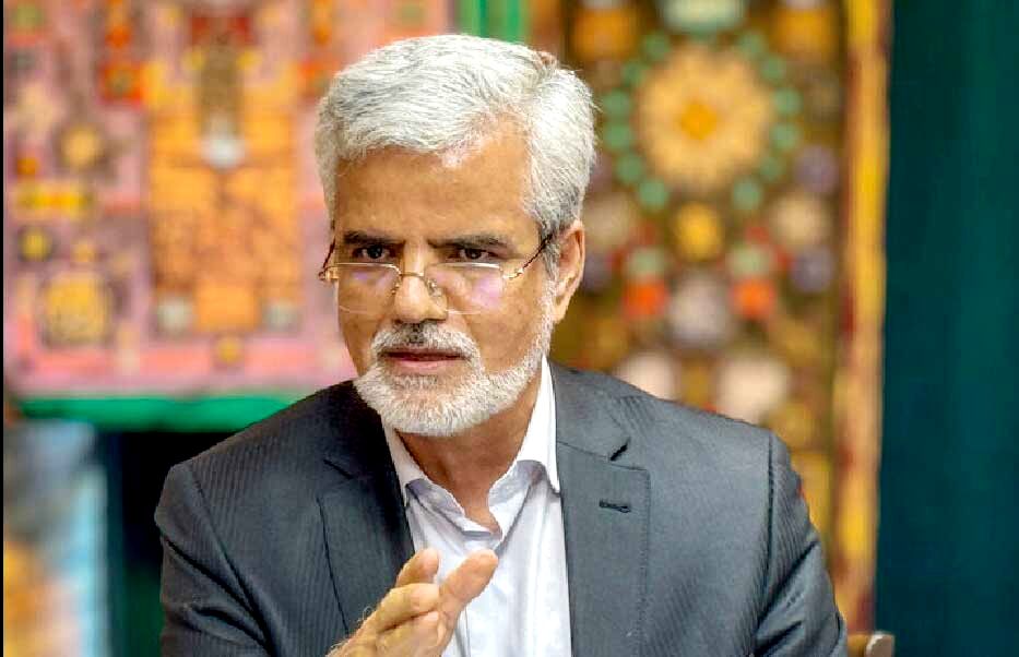 
با نماینده ای که آب به آسیاب دشمن می ریزد، برخورد قضایی شود
