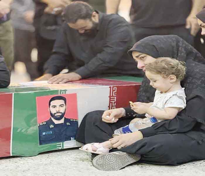 زخمی که بر پیکر وطن ماند