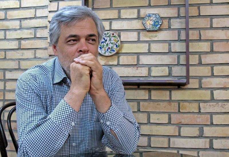 


آقای رئیسی! سوئیچ قطار پیشرفت را به روحانی بدهید