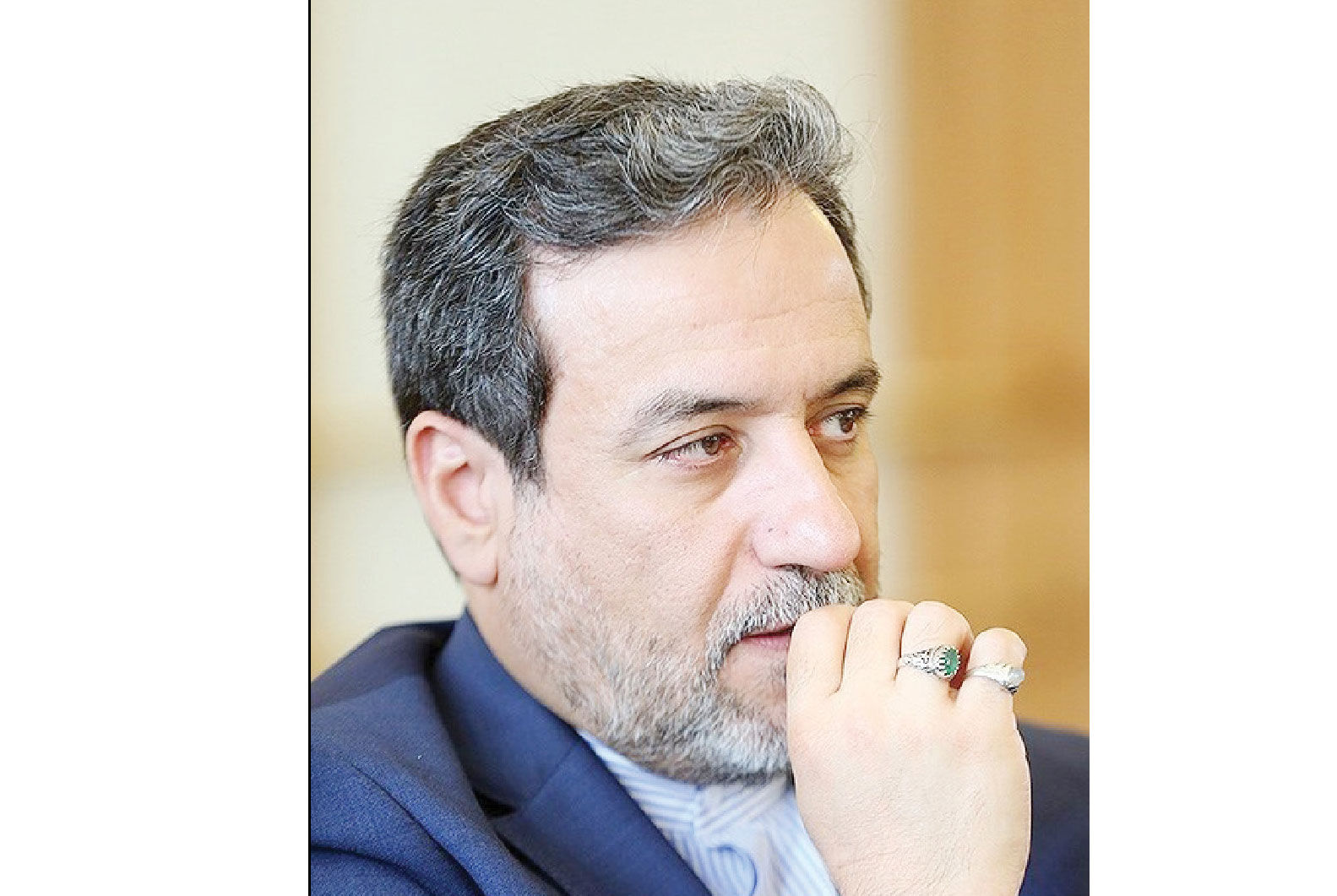  سوابق کاری عراقچی جای بحث دارد!