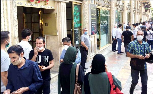 
بازار فردوسی به بانک مرکزی واقعی کشور تبدیل شده است