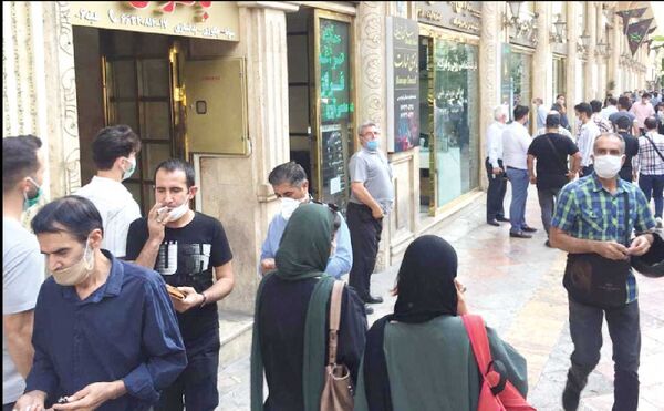 
بازار فردوسی به بانک مرکزی واقعی کشور تبدیل شده است