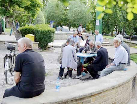 موافقت وزیر کار با بررسی دوباره افزایش حقوق بازنشستگان