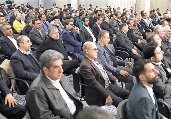 دولت موانع فضای کسب و کار را برطرف کند