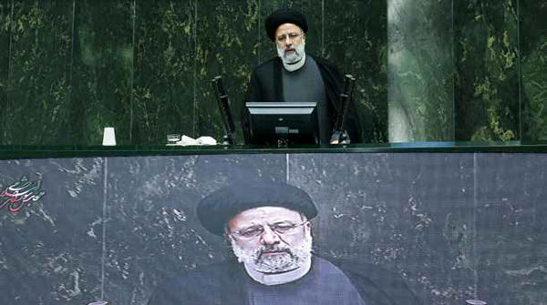 گر توانی  این گره   را  برگشای
