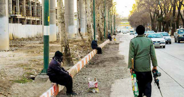 
قدرت خرید مزدبگیران روزبه‌روز آب می‌شود

