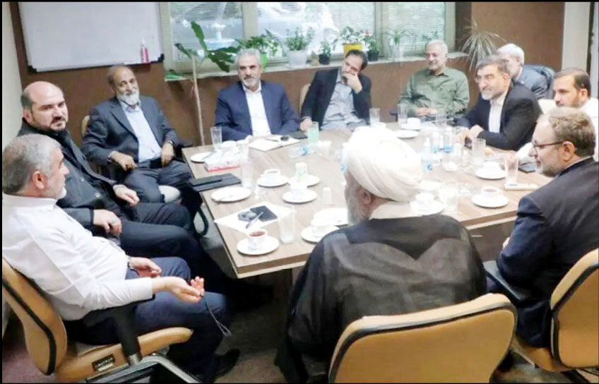 تخلف انتخاباتی آشکار دولتی‌ها در سایه سکوت مخبر و وحیدی