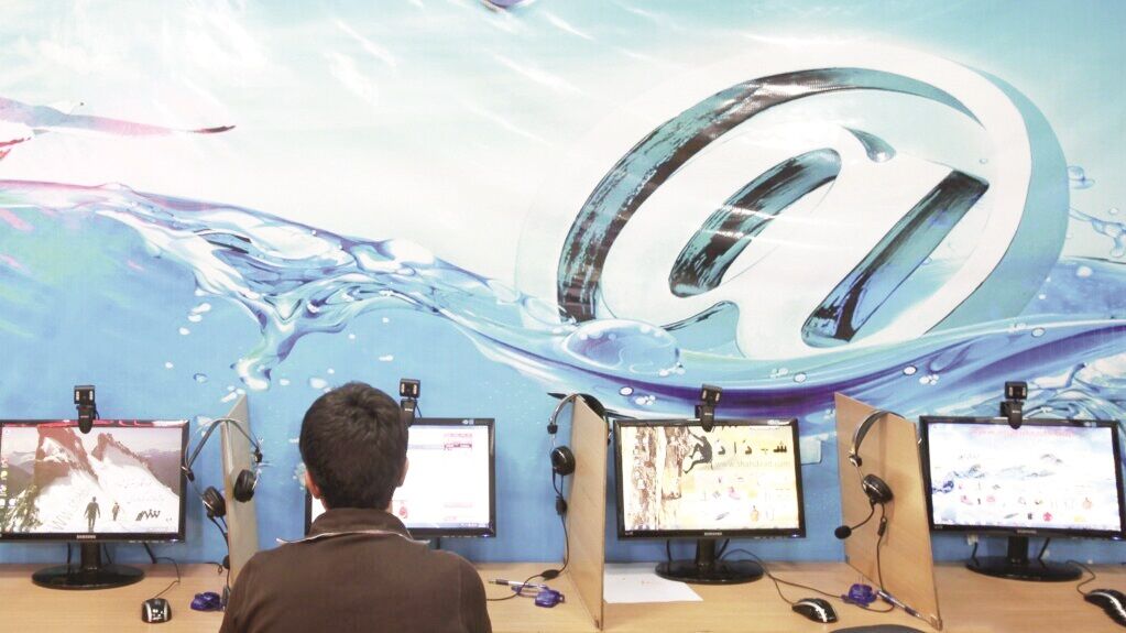 دو دهه لجاجت در پاپس نکشیدن از یک اشتباه