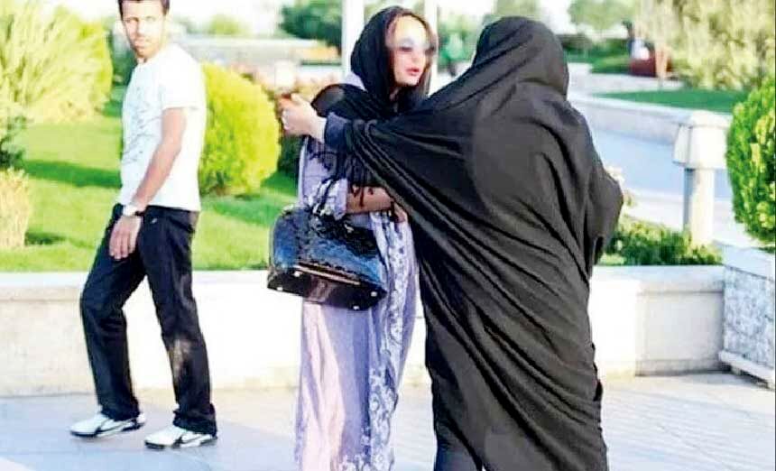 ورود به عرصه حجاب را کم کرده‌ایم 

تا به صورت علمی وارد شویم 