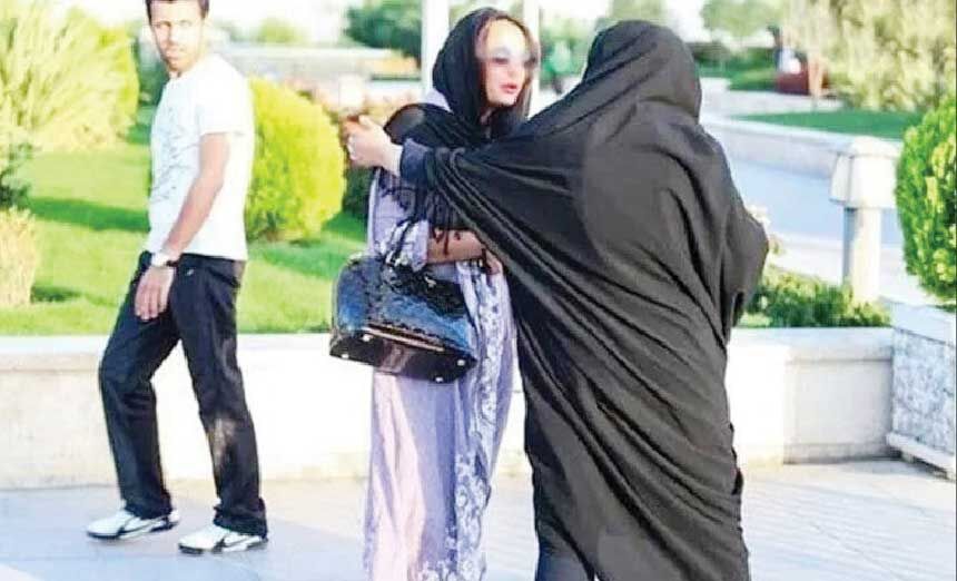 ورود به عرصه حجاب را کم کرده‌ایم 

تا به صورت علمی وارد شویم 