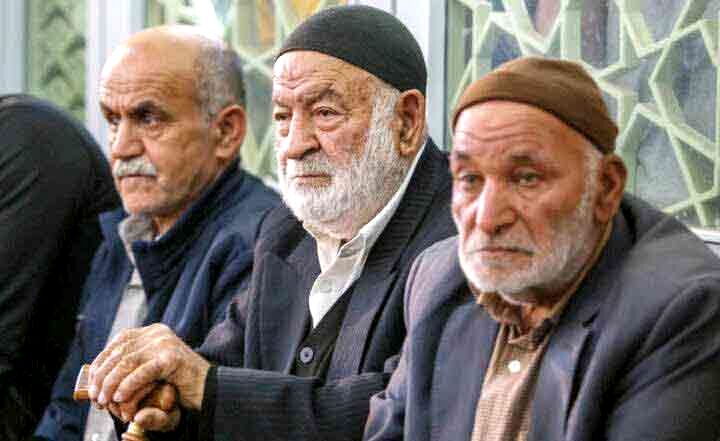 وضعیت معیشت و درمان بازنشستگان کارگری مساعد نیست