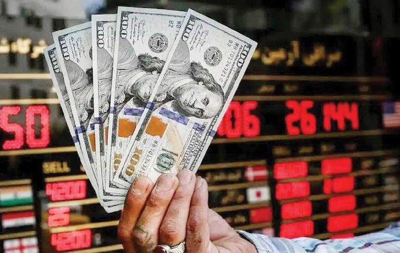 
احتمال رشد قیمت دلار تا 330 هزارتومان وجود دارد