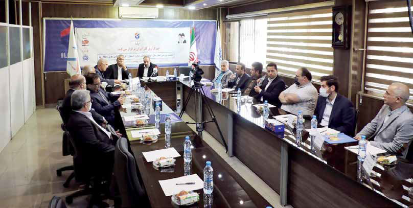  پس از 9 ماه هنوز وزیر پا در اتاق اصناف نگذاشته است
