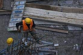 2.2میلیون کارگر از مزایای قانون کار محروم هستند

