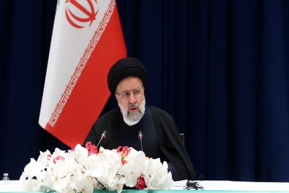 مطالبه عمومی از مسئولان، مقابله با حیازدایی از جامعه اسلامی است