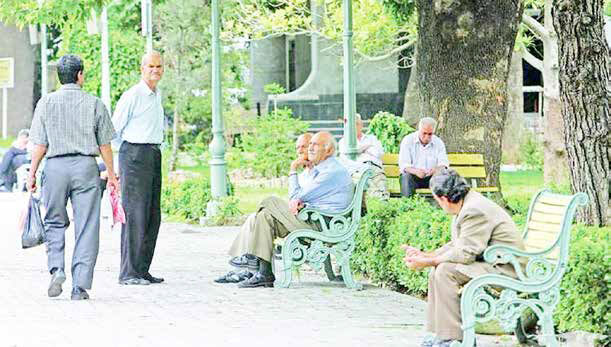 
لطفا منتقد افزایش مستمری بازنشستگان نباشیم