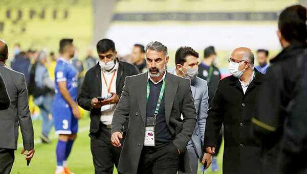 
قهر می‌کنم، پس هستم! 