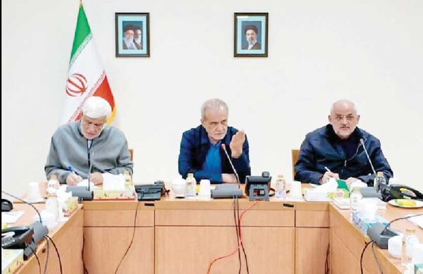 
تاکید رئیس‌جمهور بر حفظ ثبات پولی و تسریع در پاسخ‌گویی به نیازهای معیشتی و تولیدی