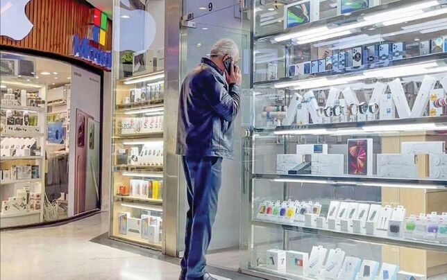 
بازار موبایل تهران گران‌تر از آمازون شد!