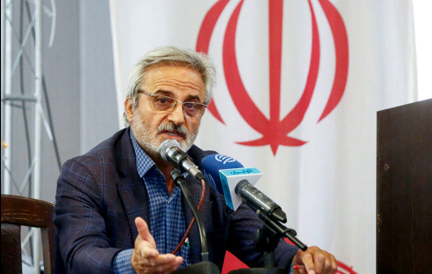 کارگران در مقابل تغییر آرایش شورای عالی کار می‌ایستند