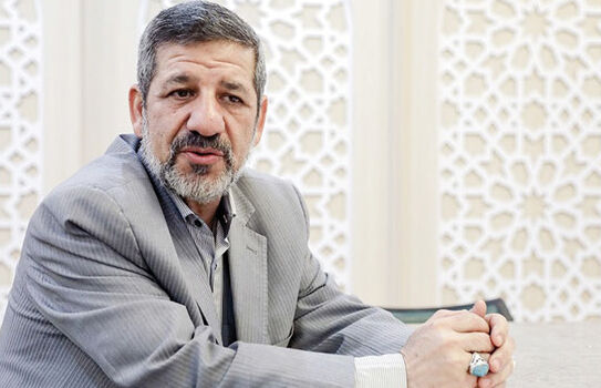 دولت رئیسی لزومی به قانع کردن مردم نمی‌بیند